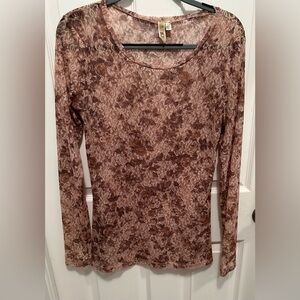 BKE by Buckle long sleeve lace top. Size XL. Very good condition